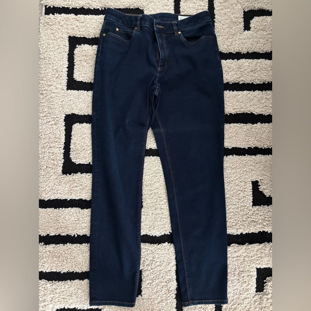 Vince Camuto skinny jeans size 31